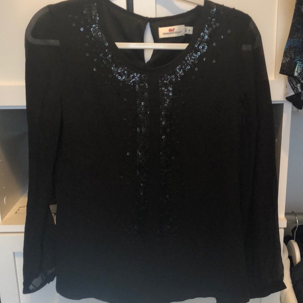 Vineyard Vines sequin top black 6